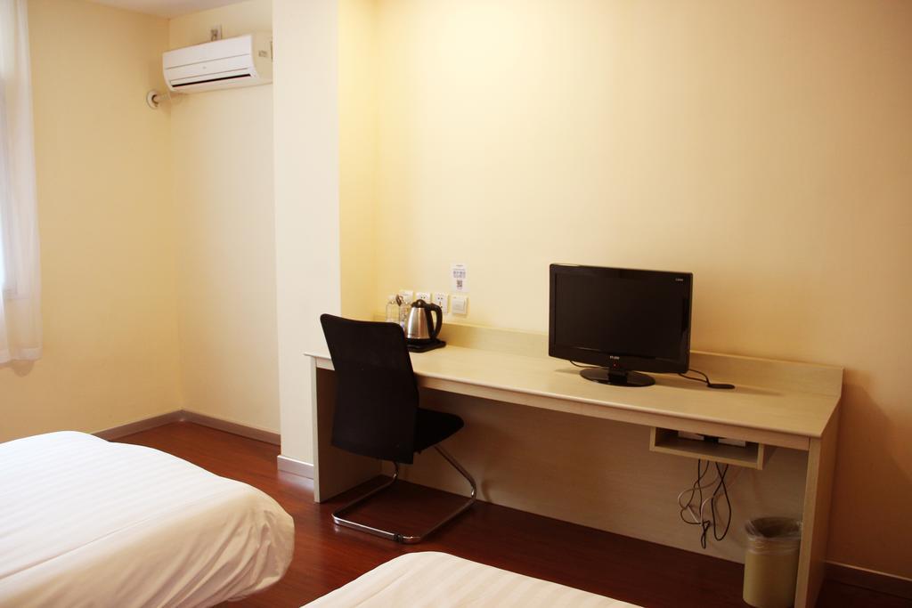 Hanting Express Shanghai Songjiang North Renmin Road Chambre photo